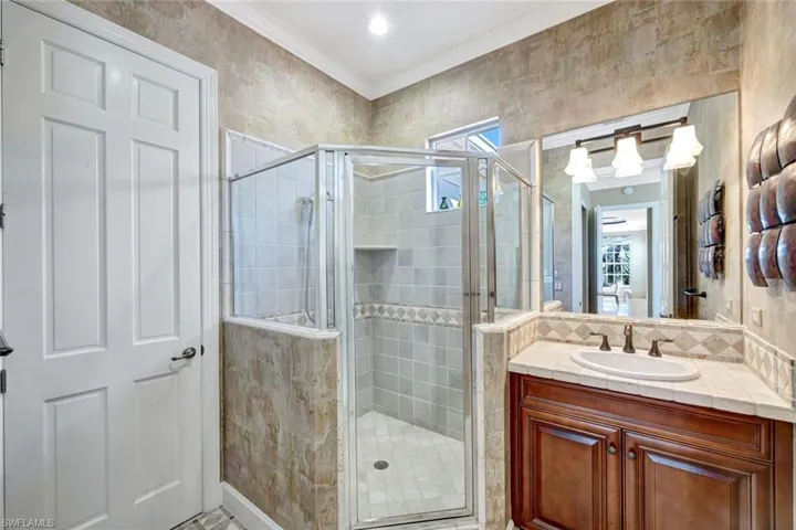 Full bath inside of Bedroom 3