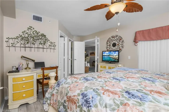 15475 Cedarwood Ln 8, Naples, Florida 34110