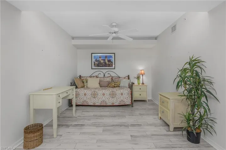 15475 Cedarwood Ln 8, Naples, Florida 34110