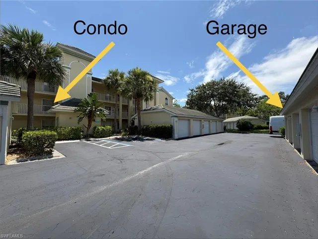 15475 Cedarwood Ln 8, Naples, Florida 34110