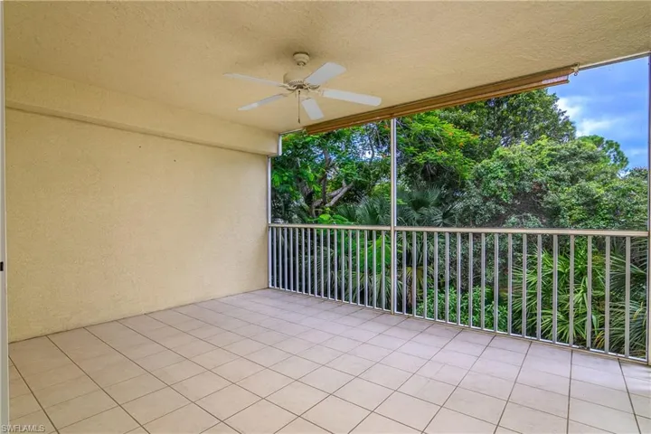 15475 Cedarwood Ln 8, Naples, Florida 34110
