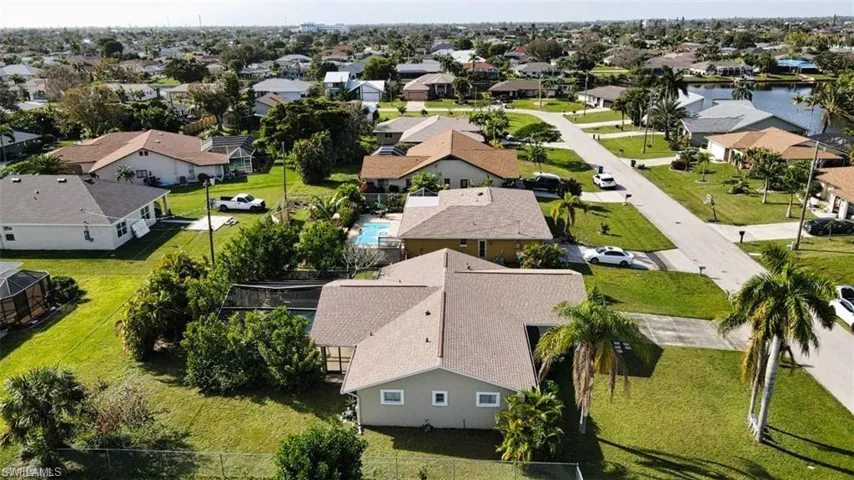 2122 SE 5th TER, CAPE CORAL FL 33990