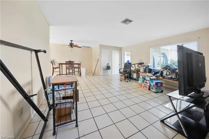 2122 SE 5th TER, CAPE CORAL FL 33990