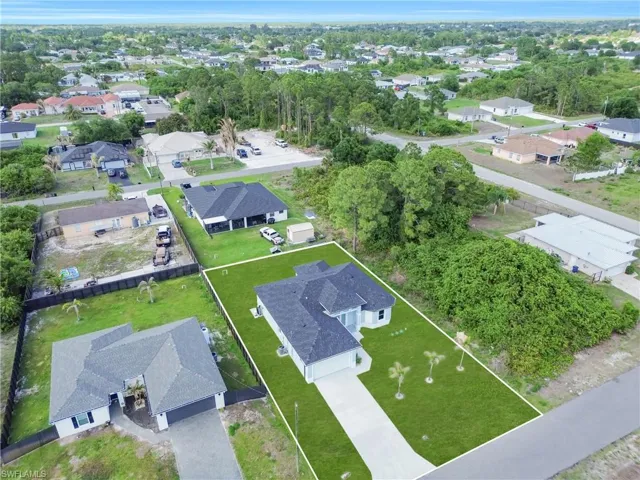 2704 15th St Sw, Lehigh Acres, Florida 33976