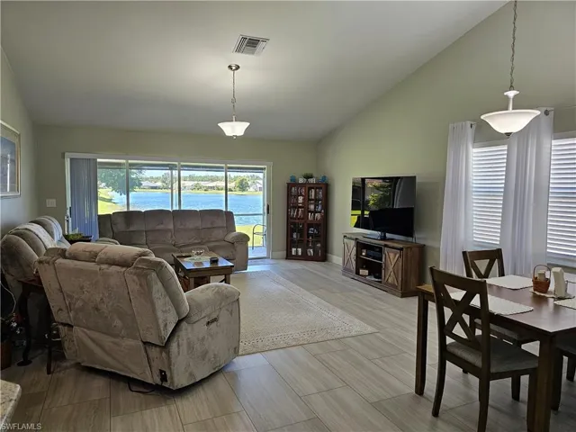 13880  White Gardenia  WAY, Fort Myers, FL 33912
