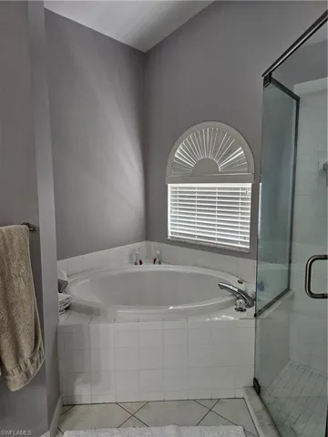 13880  White Gardenia  WAY, Fort Myers, FL 33912