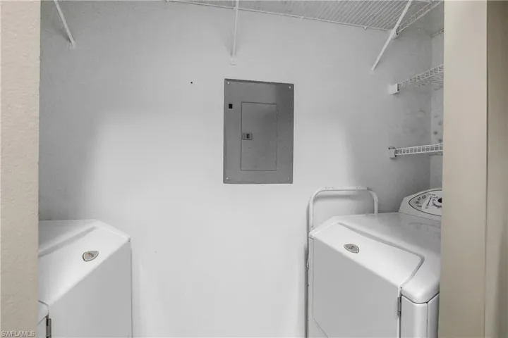 Laundry in Residence