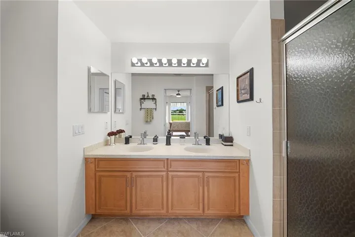 10200 Heritage Bay Blvd 112, Naples, Florida 34120