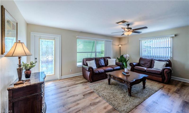 77 1st ST, BONITA SPRINGS FL 34134