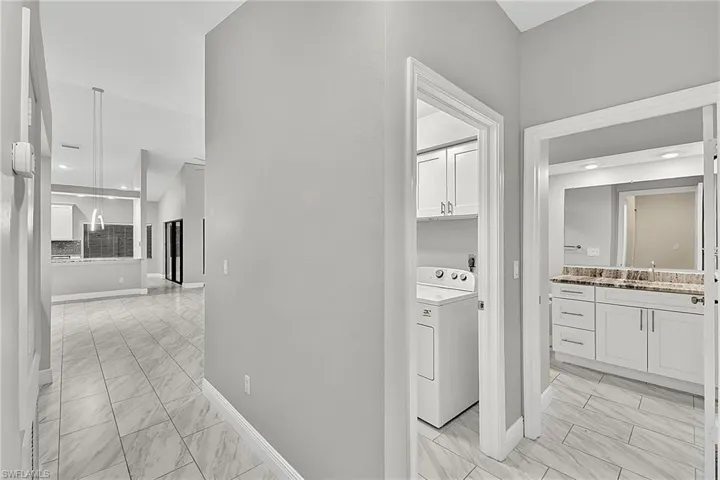 16550 Heron Coach Way 206, Fort Myers, Florida 33908