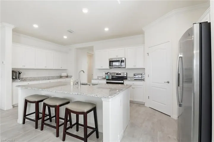 12020  Arbor Trace  DR, Fort Myers, FL 33913