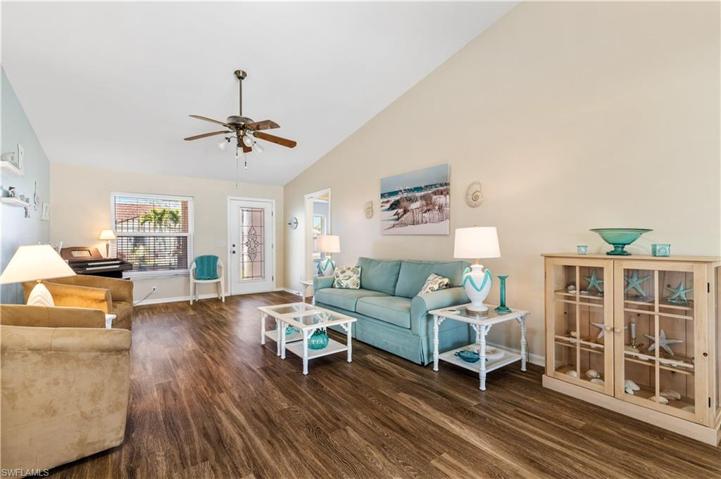 17754  Dracena  CIR, North Fort Myers, FL 33917