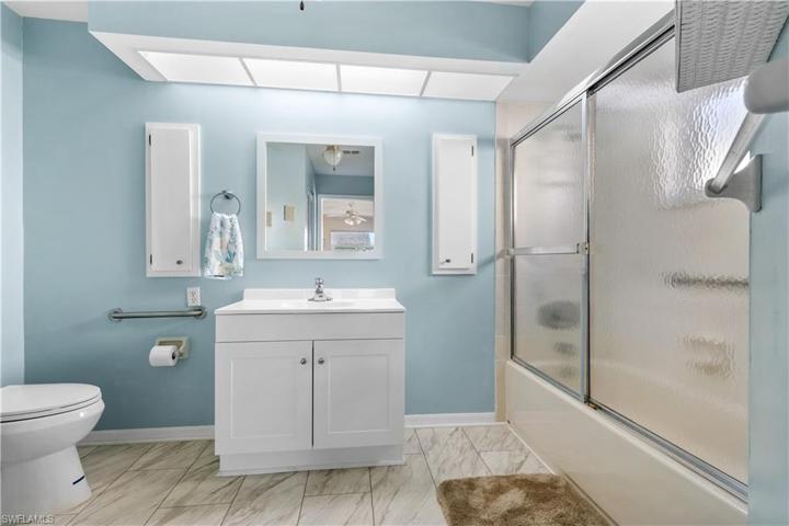 17754  Dracena  CIR, North Fort Myers, FL 33917