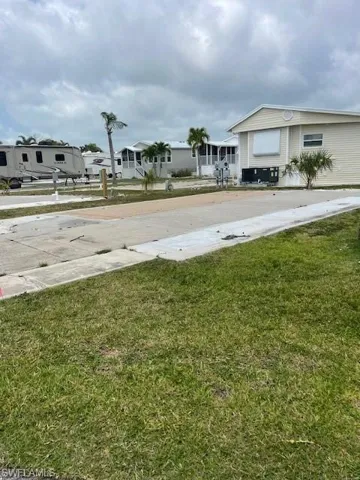 19681 D336  Summerlin  RD, Fort Myers, FL 33908