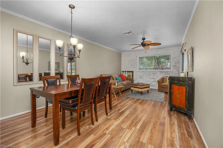 1001 Pine Isle Ln 1001, Naples, Florida 34112