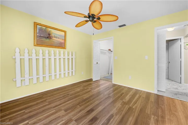 1001 Pine Isle Ln 1001, Naples, Florida 34112