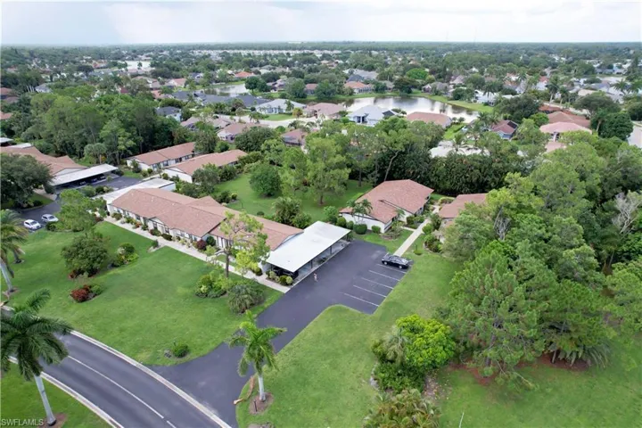 1001 Pine Isle Ln 1001, Naples, Florida 34112