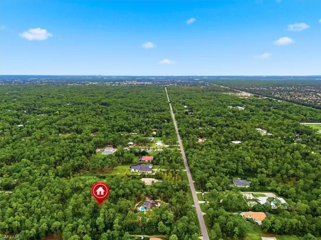4244 5th Ave Nw, Naples, Florida 34119