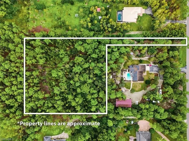 4244 5th Ave Nw, Naples, Florida 34119