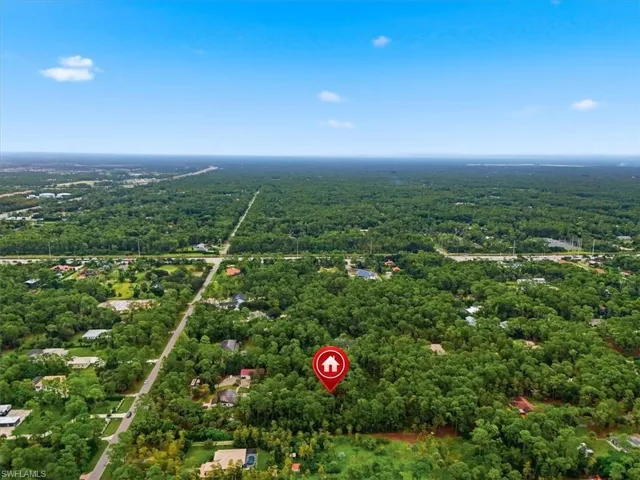 4244 5th Ave Nw, Naples, Florida 34119