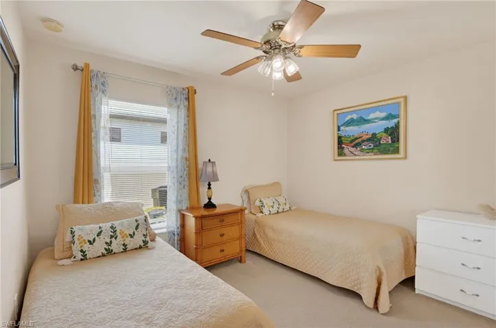1223 40th Pl, Cape Coral, Florida 33993