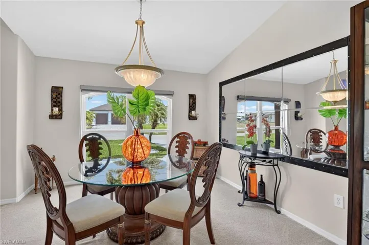 1223 40th Pl, Cape Coral, Florida 33993