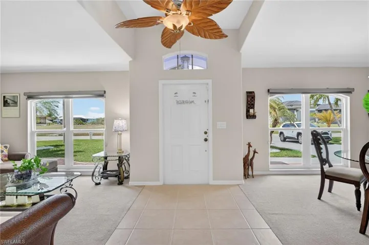 1223 40th Pl, Cape Coral, Florida 33993