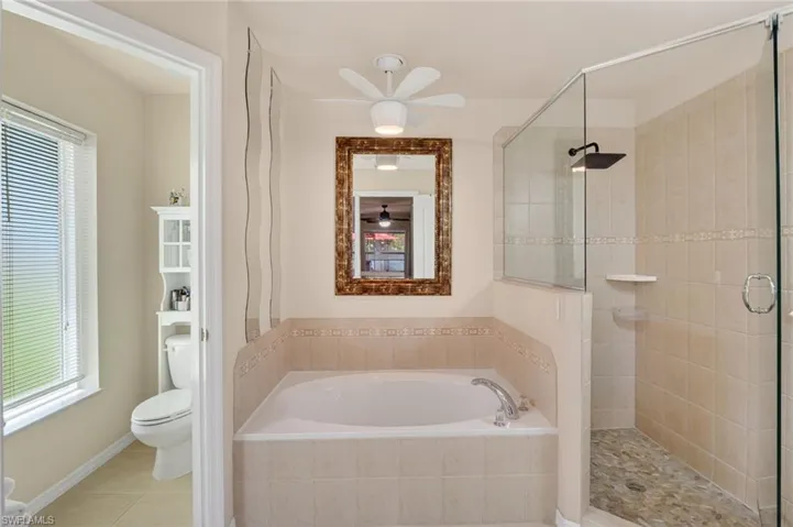 1223 40th Pl, Cape Coral, Florida 33993
