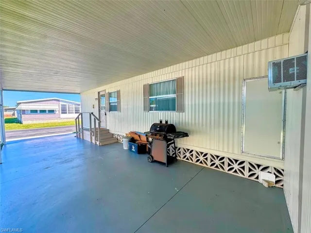 10 Hay St, Alva, Florida 33920