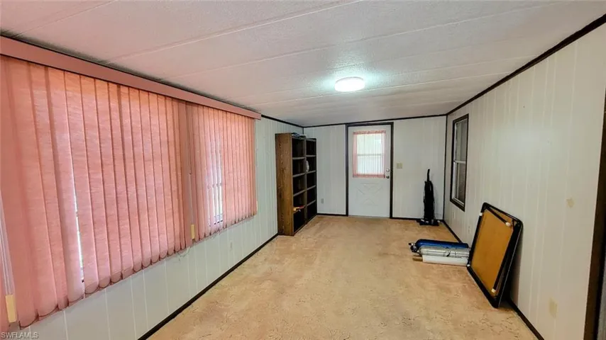 10 Hay St, Alva, Florida 33920