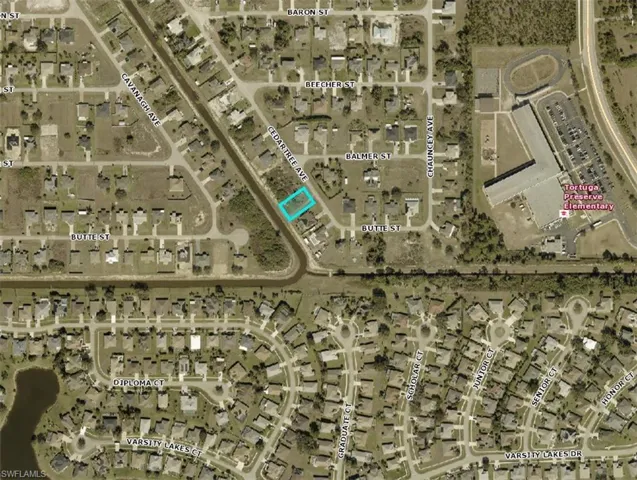 1005  Cedartree  AVE, Lehigh Acres, FL 33971