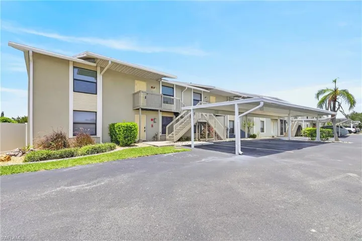 4708 Sw 8th Pl 201, Cape Coral, Florida 33914
