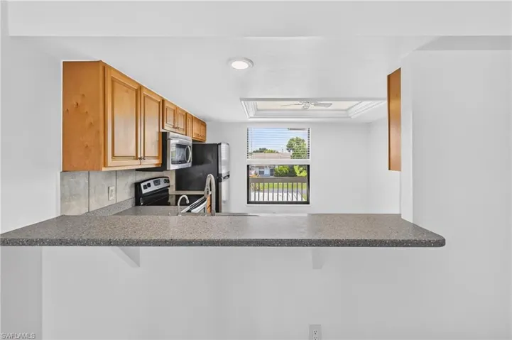 4708 Sw 8th Pl 201, Cape Coral, Florida 33914