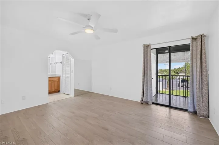 4708 Sw 8th Pl 201, Cape Coral, Florida 33914