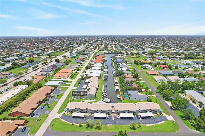 4708 Sw 8th Pl 201, Cape Coral, Florida 33914