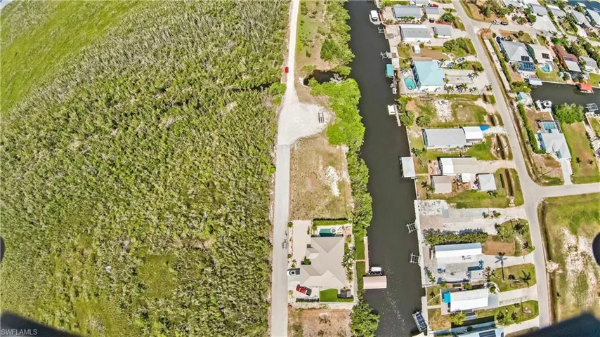 2807 Cussell Dr, St. James City, Florida 33956