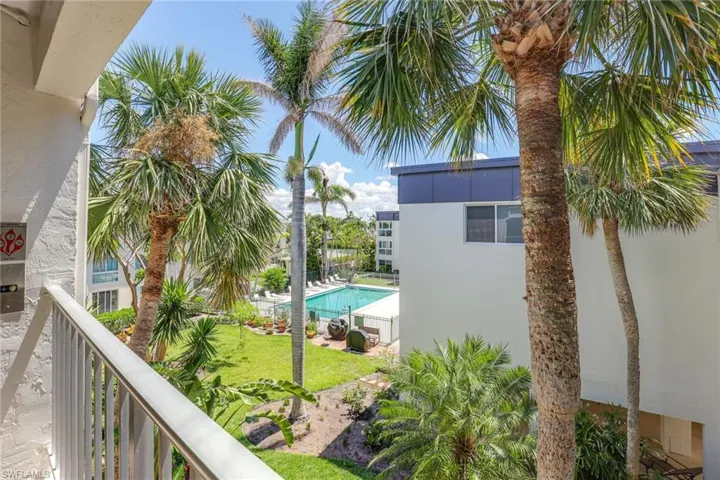 1930 Gulf Shore Blvd N A302-s, Naples, Florida 34102