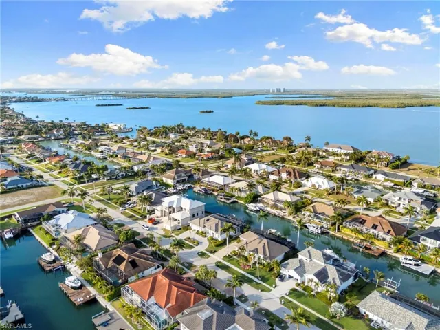 263 Rockhill Ct, Marco Island, Florida 34145