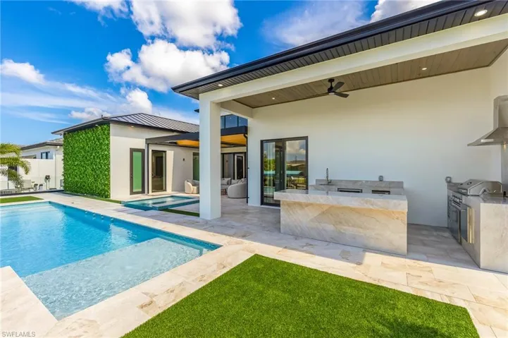 156 Sw 52nd Ter, Cape Coral, Florida 33914