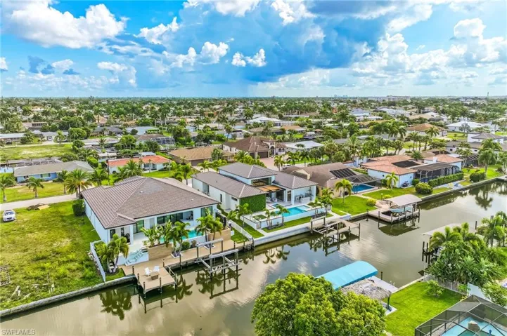 156 Sw 52nd Ter, Cape Coral, Florida 33914
