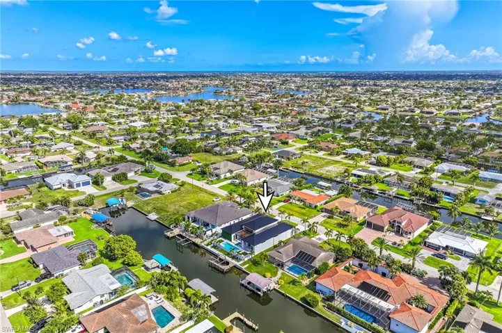 156 Sw 52nd Ter, Cape Coral, Florida 33914