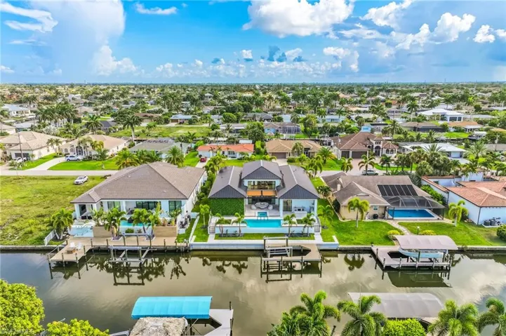 156 Sw 52nd Ter, Cape Coral, Florida 33914