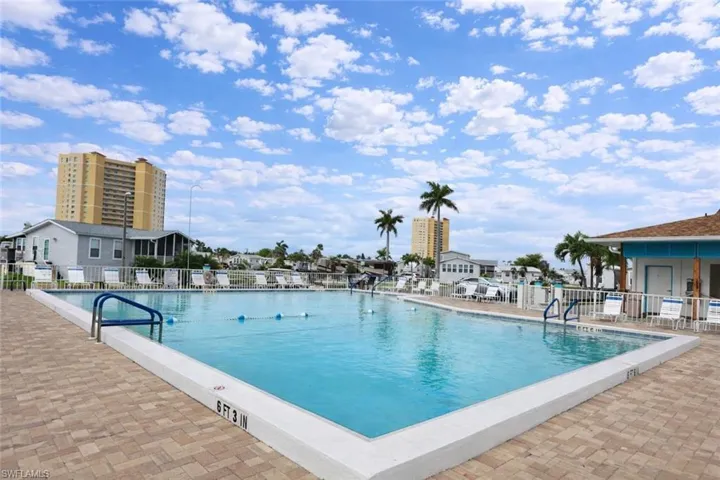 Clubhouse Pool