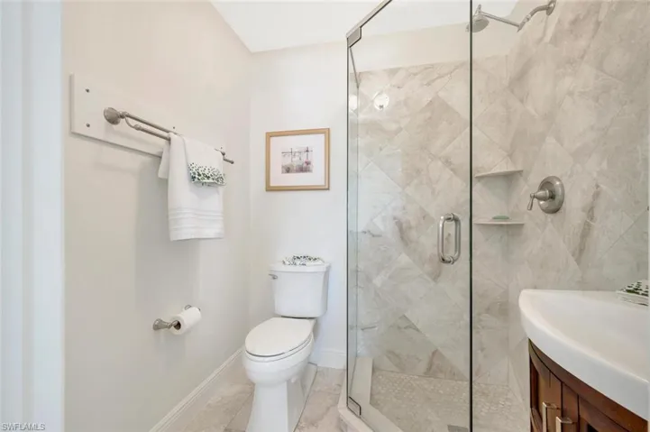 5628 Lago Villaggio WAY, NAPLES FL 34104