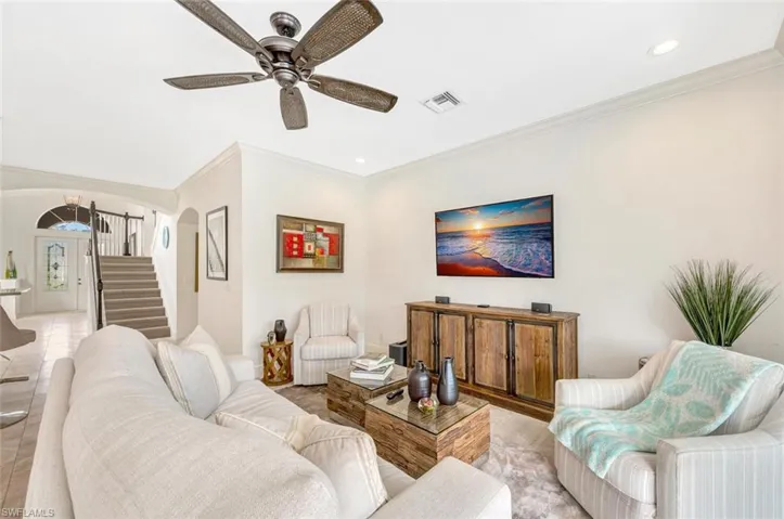 5628 Lago Villaggio WAY, NAPLES FL 34104