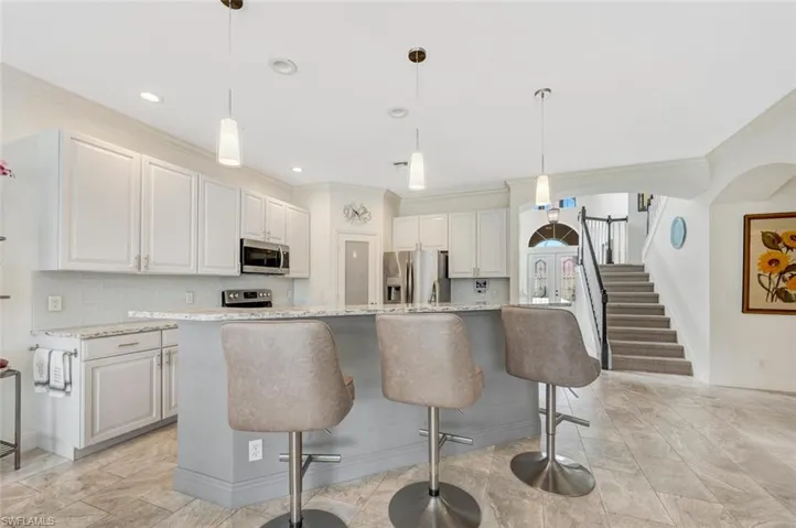 5628 Lago Villaggio WAY, NAPLES FL 34104