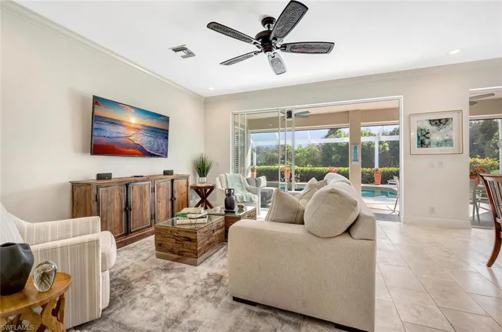 5628 Lago Villaggio WAY, NAPLES FL 34104