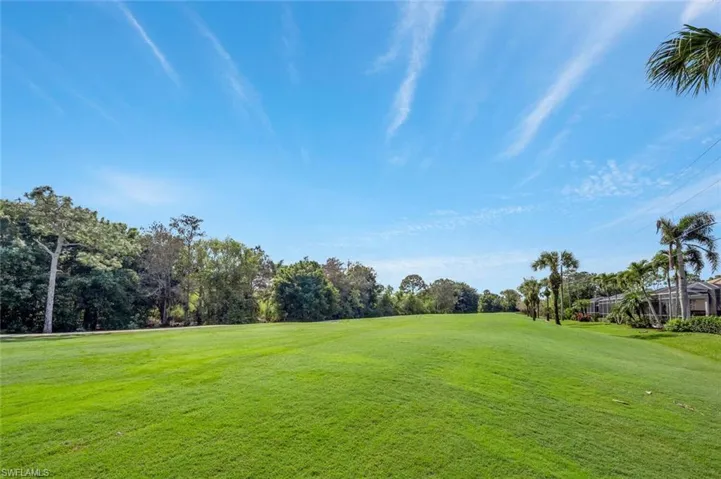 5628 Lago Villaggio WAY, NAPLES FL 34104