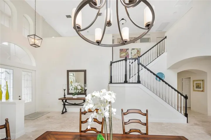 5628 Lago Villaggio WAY, NAPLES FL 34104