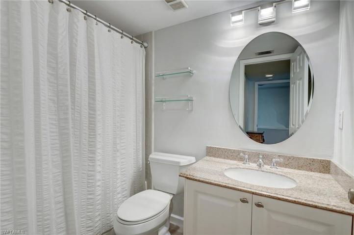 5863 Cobblestone LN # F106, NAPLES FL 34112